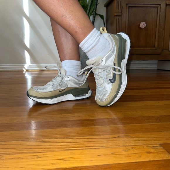 Nike air max bliss' - Picture 7 of 9